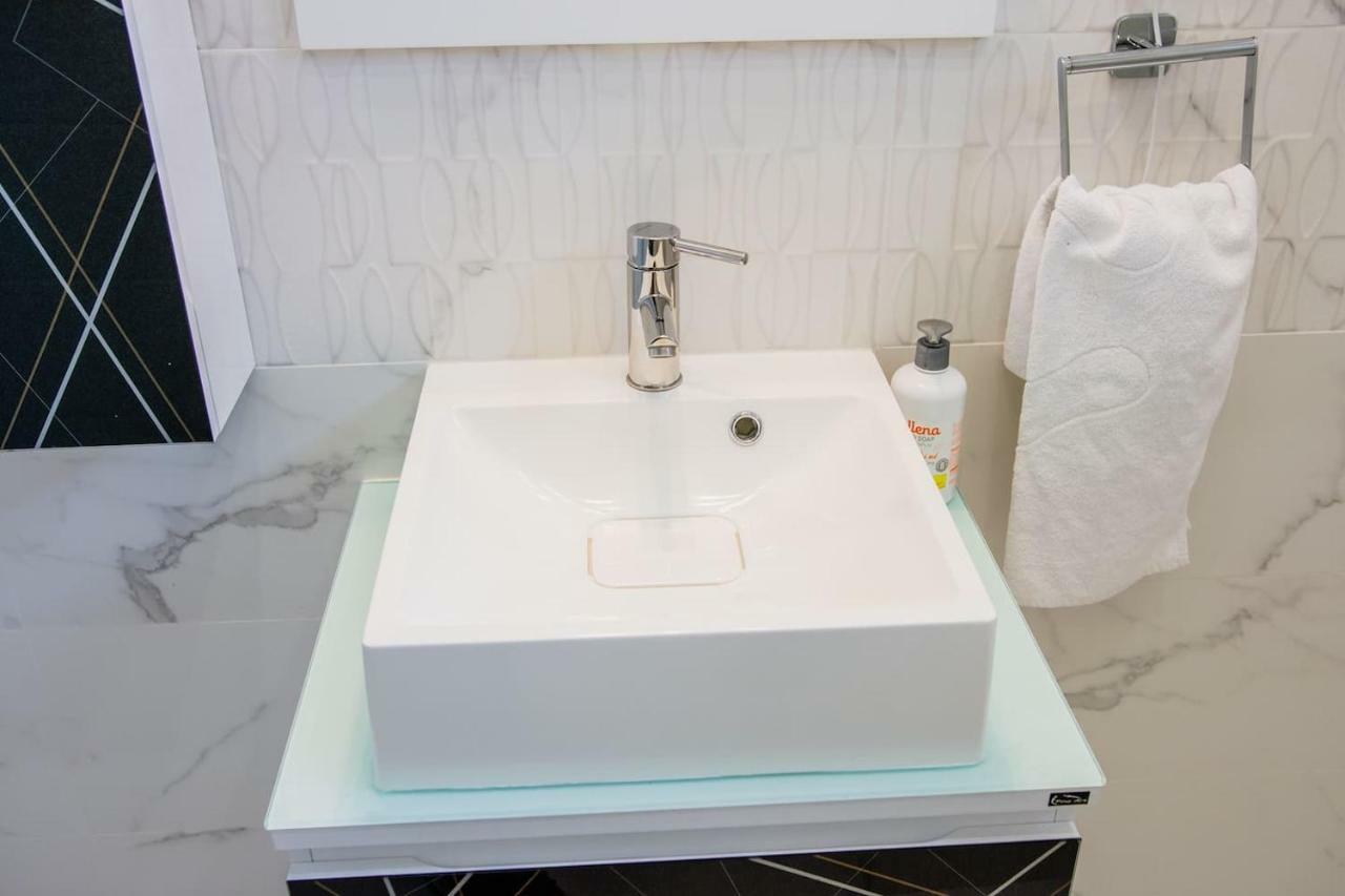 Grande Plus Apartment Dzungla Doboj Bagian luar foto